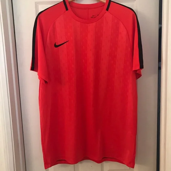 Nike Dri fit Soccer Training Shirt All Over Swoosh Nike Logo - Picture 1 of 9